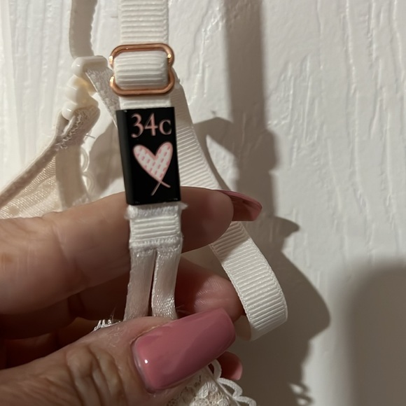 ❤️Victoria Secret Dream Angels Bra. A few new sizes and colors just added - Picture 15 of 15